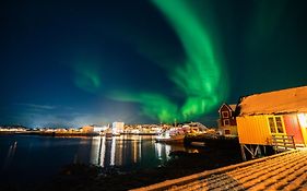 Lofoten Hostel Ballstad - Rorbua  God stemning  - Good Wibe Cabin