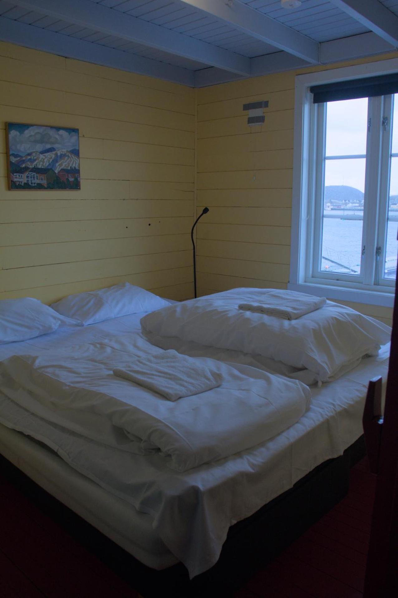 Lofoten Hostel Ballstad - Rorbua  God stemning  - Good Wibe Cabin Exterior foto