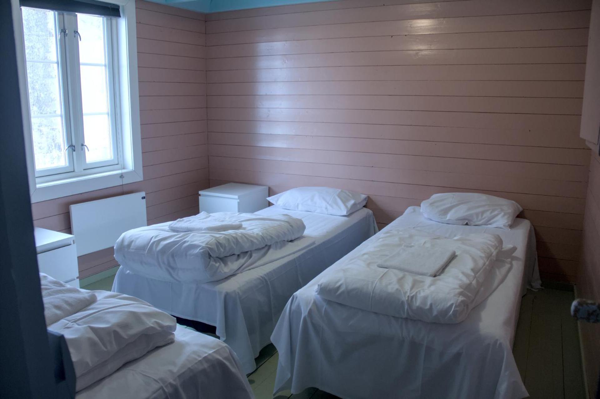 Lofoten Hostel Ballstad - Rorbua  God stemning  - Good Wibe Cabin Exterior foto